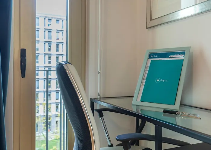 Bright & Comfy Flat In By Lovelystay Apartment Lisbon